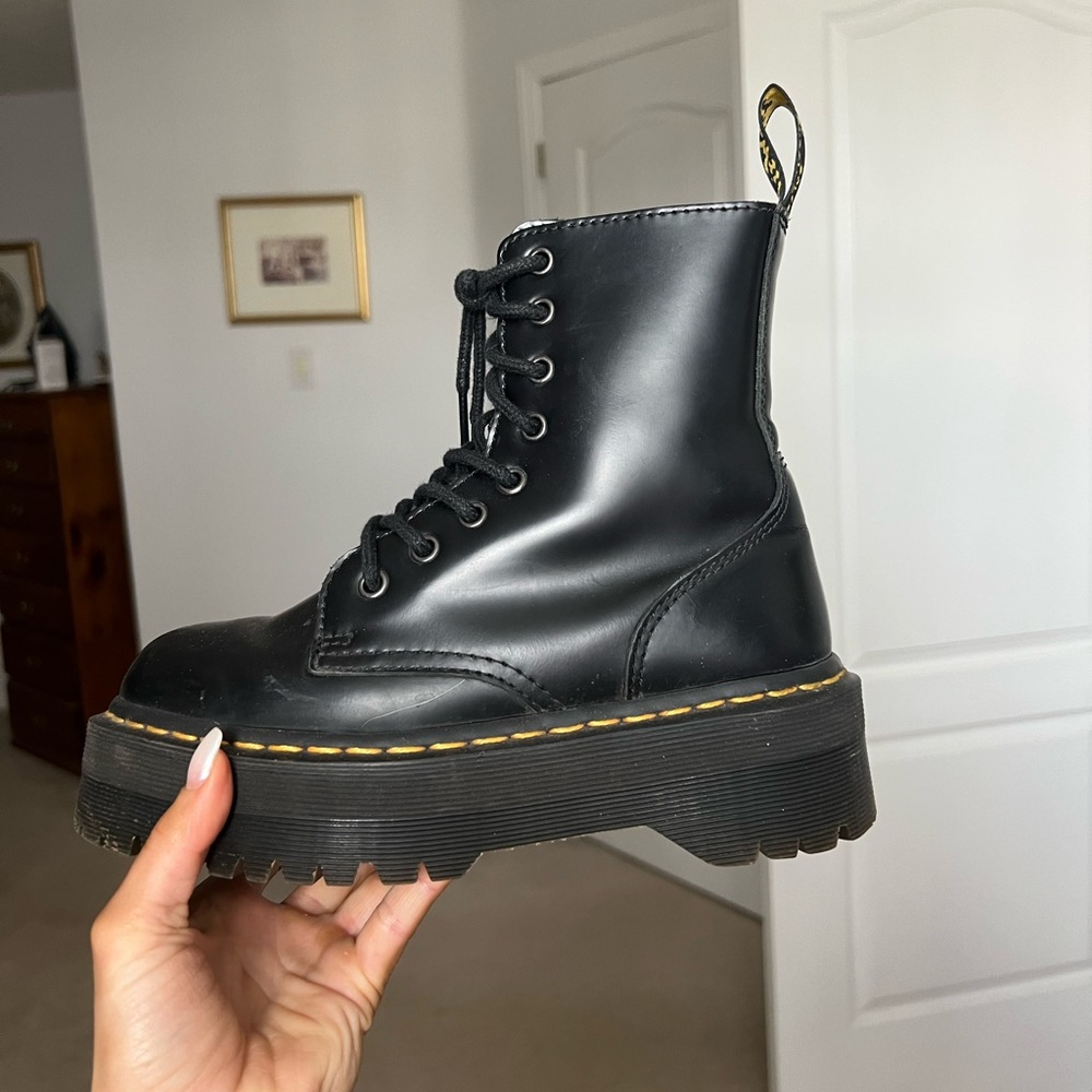 Dr Martens Jadon Platform - Size 6